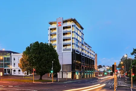 Exterior of Swiss-Belsuites Victoria Park