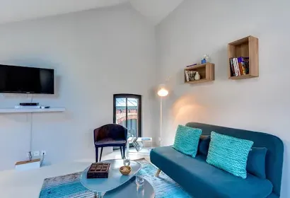 QUIRKY AND BRIGHT HOME IN THE 14EME