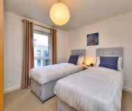 Executive Oakgrove Apartment