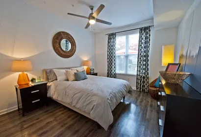 16th Street Apartment