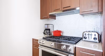 28 K St SE Serviced Apartment
