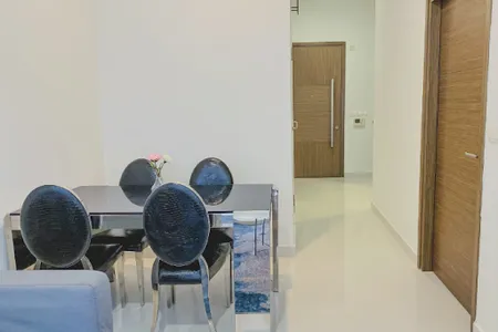 Nathan Holland serviced apartment