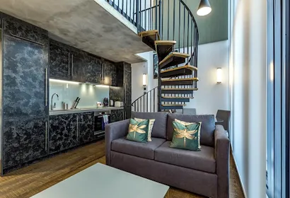 Apartment in Soho on Bourchier Street
