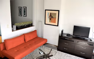 Townsend St SOMA Apartments