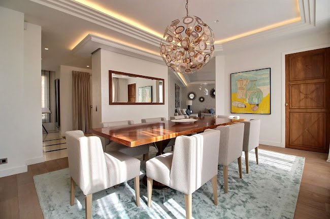 A SIGNAURE LUXURY ON CHAMPS DE MARS ALMA MARCEAU