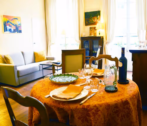 Rue du Bac serviced apartment