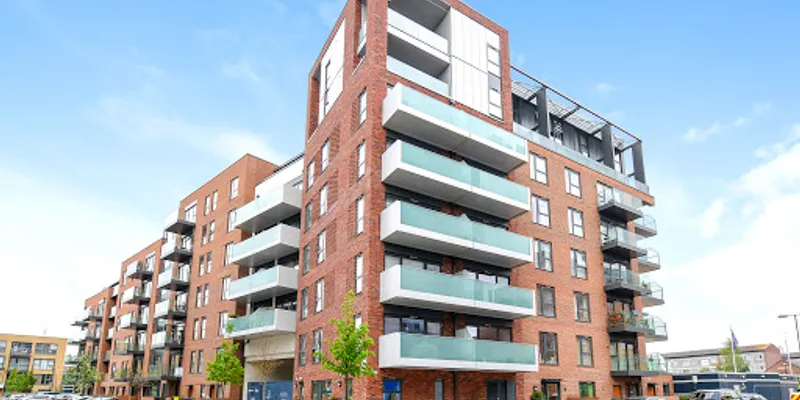 Apartments on Singapore Road in Ealing
