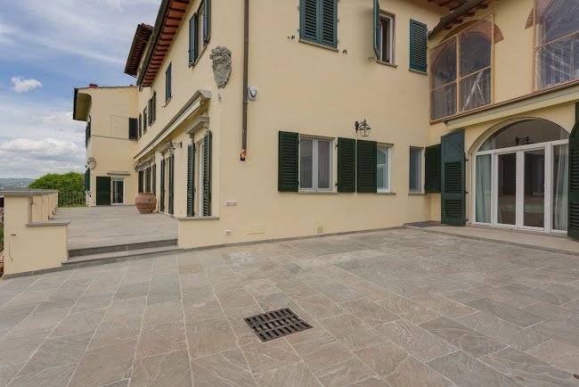 4 BED LUXURY WITH POOL AND TERRACE- SAN NICCOLO