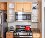 The Mass Service Apartment