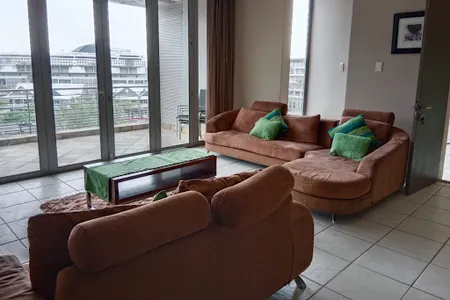 Signal Road Point Waterfront Serviced Apartment