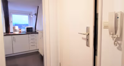 Kramer Serviced Apartment