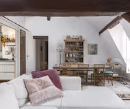 THE ARTSY NEIGHBORHOOD LOVED BY LOCALS & TOURISTS ALIKE-RUE DES GRANDS AUGUSTINS