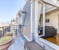 STUNNING VISTA LA NOTRE DAME