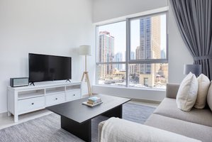 Executive One Bedroom In Bay Central Tower