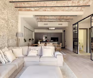 Brick Style Beach Serviced Apartment