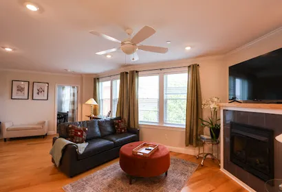 Tremont Furnished Apartments, Boston
