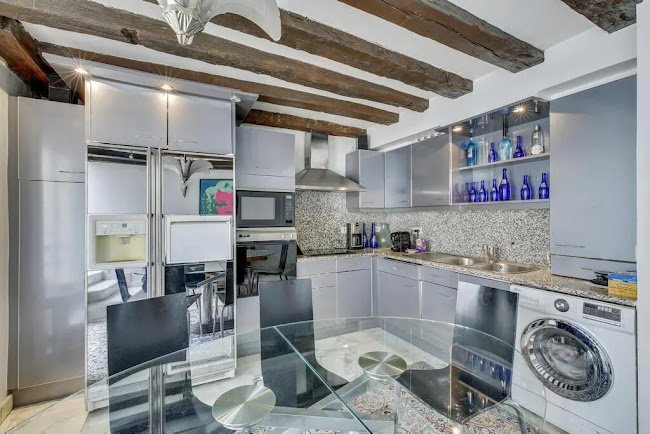 A 135M2 RARE SUPER LUXURY GEM NEAR PLACE VENDOME