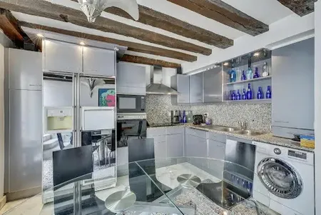 A 135M2 RARE SUPER LUXURY GEM NEAR PLACE VENDOME