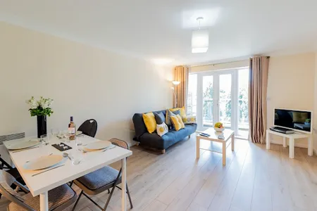 Bright living room at Handleys Court