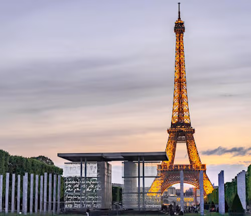 SMASHING PARIS SKYLINE/INVALIDES VIEWS-RUE CLER