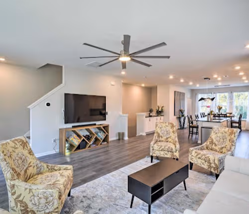 Marquis Ellis Crossing