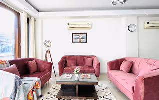 Serviced Apartments near Aashlok Hospital, Safdarjung
