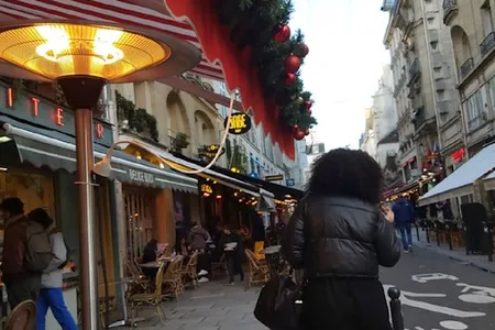 DISTILL THE MAGIC OF ST GERMAIN IN RUE DU BUCI