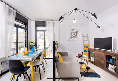 Zrubavel Street Serviced Apartment