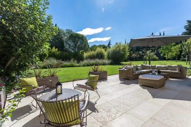 St Remy Provencal Villa With Mediterranean Essences