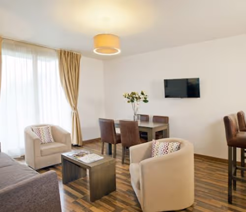 Rue Eugenie Eboue Serviced Apartment