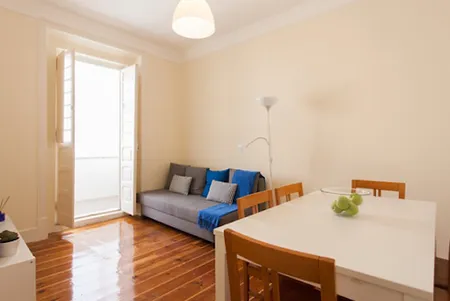 Sant'Ana Serviced Apartment