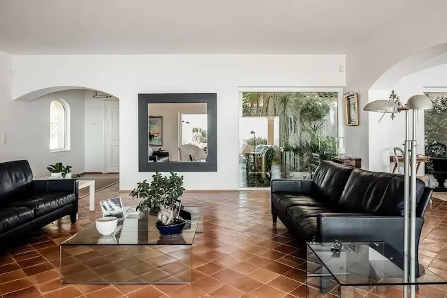 STUNNING VILLA IN GRIMAUD PANORAMIC SEAVIEWS