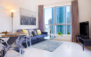 Contemporary Apartment with Dubai Marina View
