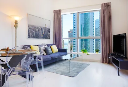 Contemporary Apartment with Dubai Marina View