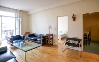 RUE CHAUCHAT SERVICED APARTMENT