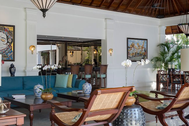 A Quiet Luxury Villa in Petitenget