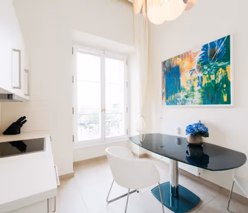 Schillerpl Serviced Apartment