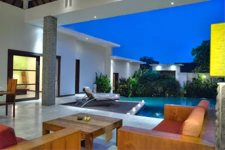 Elegantly Designed Suliac Villa