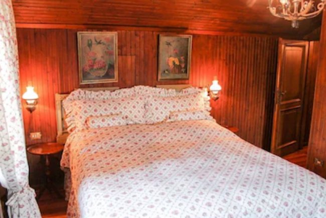 SOLUTION TO YOUR ITALIAN GETAWAY - PRETTY HAMLET WITH ASTONISHING VIEWS OF COMO