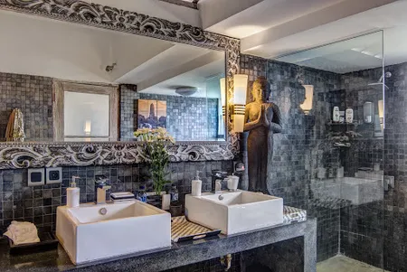 Exquisite Large Villa in Semniyak