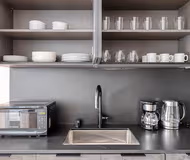 Keystone Av Apartment