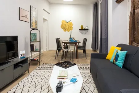 Living area at SENTIER SERVICED APARTMENT