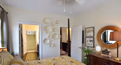 Creekview Circle Apartments