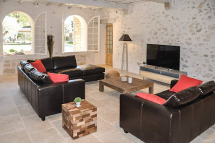 A Grand Luxury Villa in Avignon