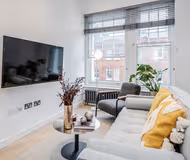 Newman Street Apartment in Fitzrovia