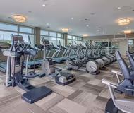 Elk Grove Ave Apartment