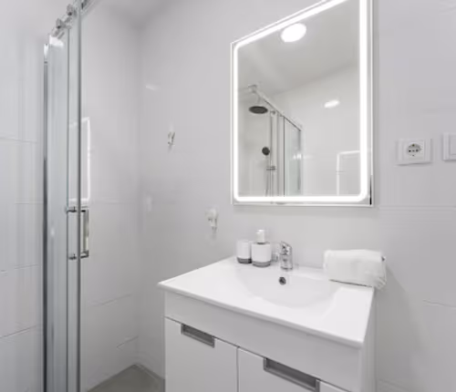 Julho Serviced Apartment