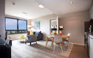 Robey Street Serviced Apartment - II
