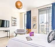 Charming Studio In Standpoint Tower