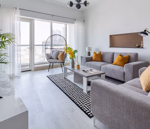 Spacious 2BR In Downtown Dubai